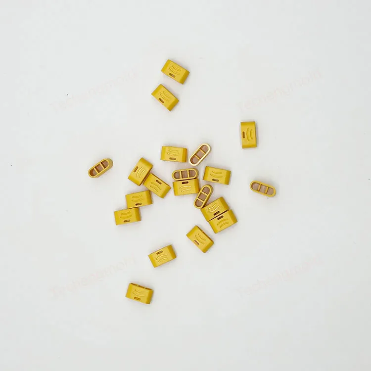 特诚科技PA66精密注塑件实拍 2